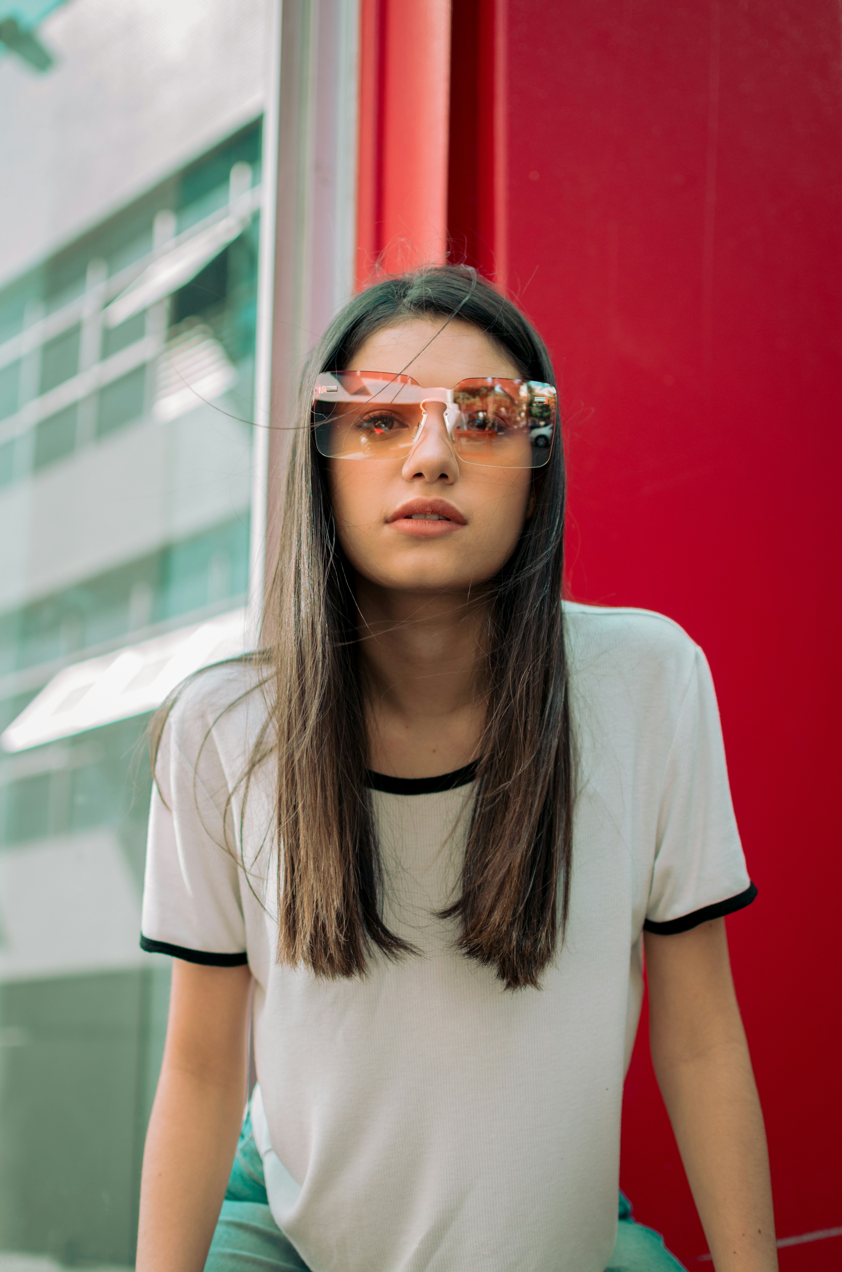 霓虹回声电视剧海报